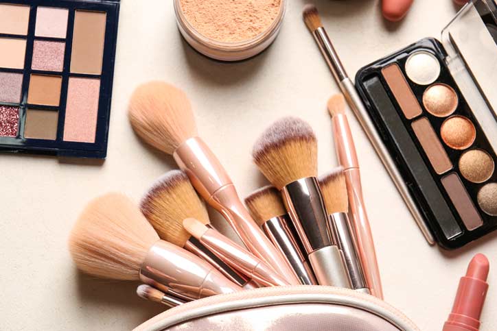 Image of makeup accessories